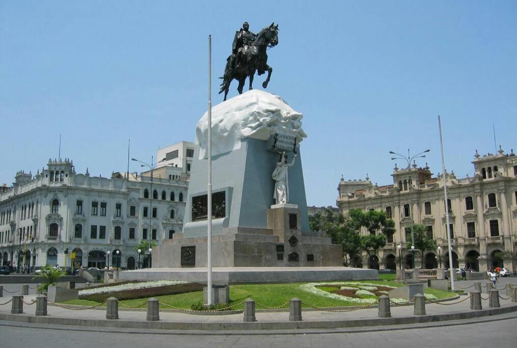 Heart Of Lima, Miniapartment Groups, Family, Couples * Lima