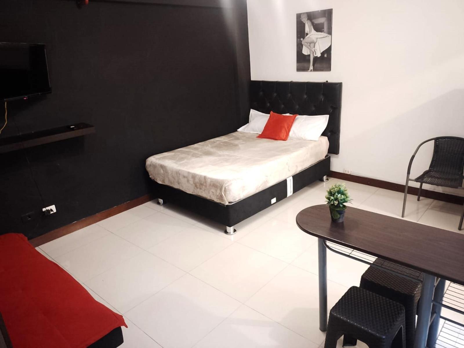 Heart Of Lima, Miniapartment Groups, Family, Couples